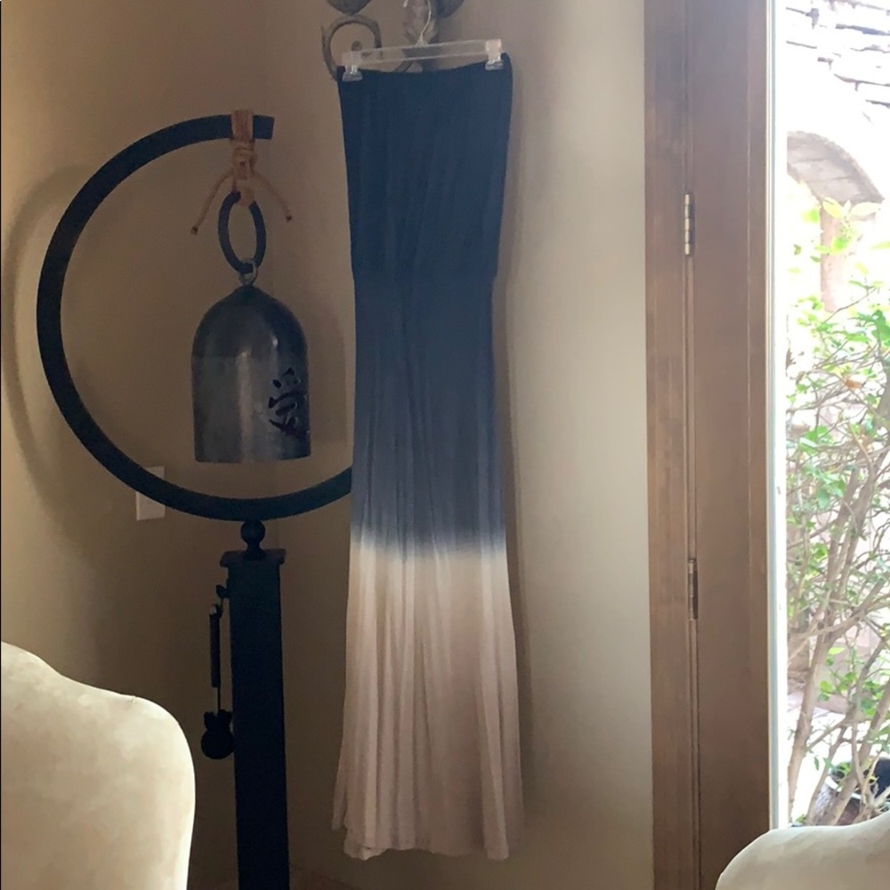 Strapless dress